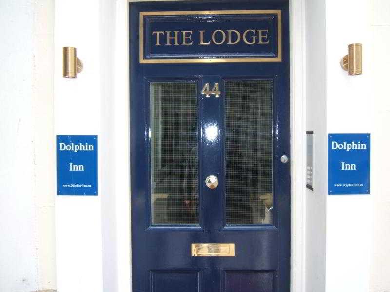Dolphin Inn - The Lodge Лондон Екстер'єр фото